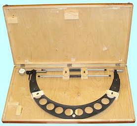 Микрометр Рычажный МРИ-600 ,500-600 мм (0,01) кл.т.1 ГОСТ4381-87 г.в.1989-1990 