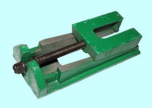 Домкрат механический клиновой (опора) грузопод.  7,5т  300х200х100мм (М24) тип S83 "TLX" 