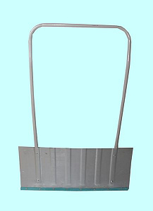 Движок снегоуборочный 750х330мм стальной с П-образной ручкой 