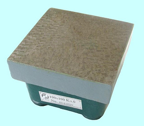 Плита чугунная  500х 500мм поверочная и разметочная шаброванная кл. точн. 1 "CNIC" 