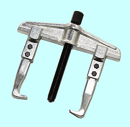 Съемник Винтовой 130х100мм 2 захвата передвижной (TD0804/2) "CNIC" 