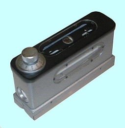 Уровень Брусковый с микрометрической подачей ампулы 165мм, цена деления 0,01мм/м (HX-8-1) "CNIC" 