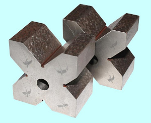 Призмы поверочные и разметочные чугунные 150х150х 80мм тип П2-2 кл.точн.1 (комплект из 2-х шт) "TLX" 